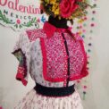 Falda y blusa bordado chenteño, talla G